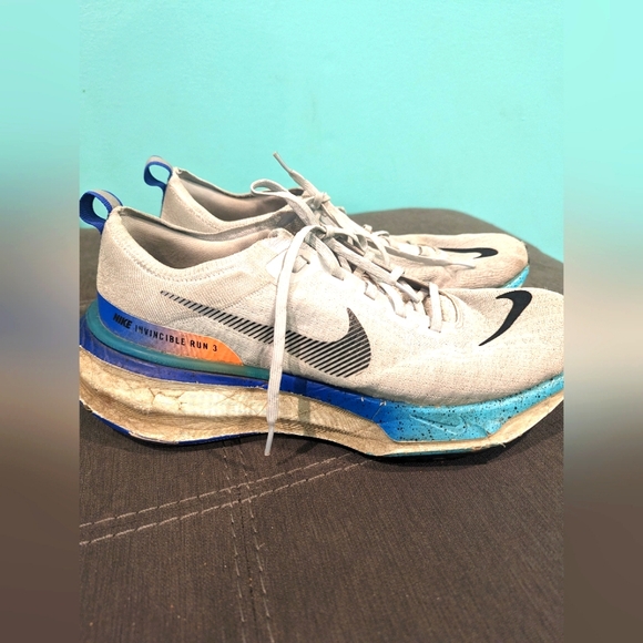 Nike Mens ZoomX Invincible Run 3 HF4904-043 Gray Running Shoes Sneakers Size 13‎ - Picture 1 of 5